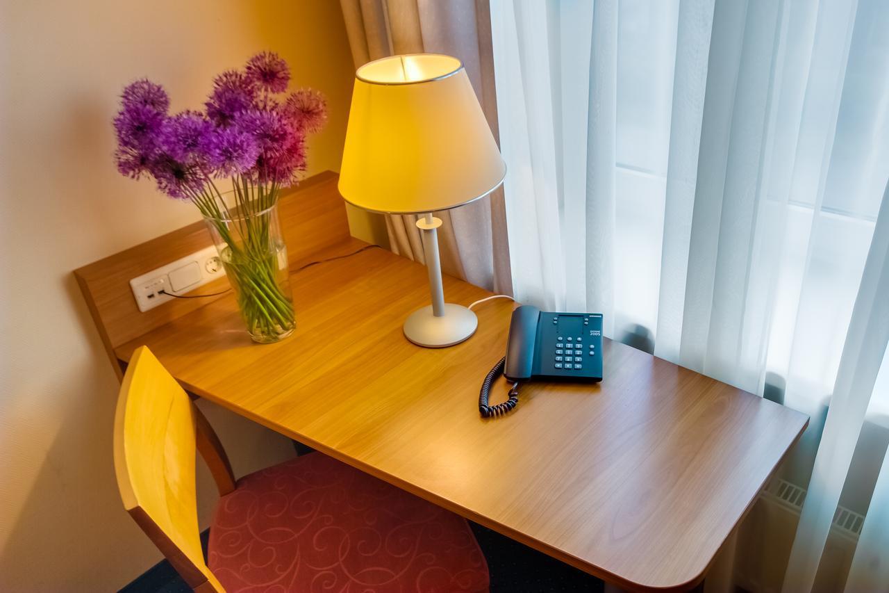 Hotel Tigra Priekuļi Exteriör bild