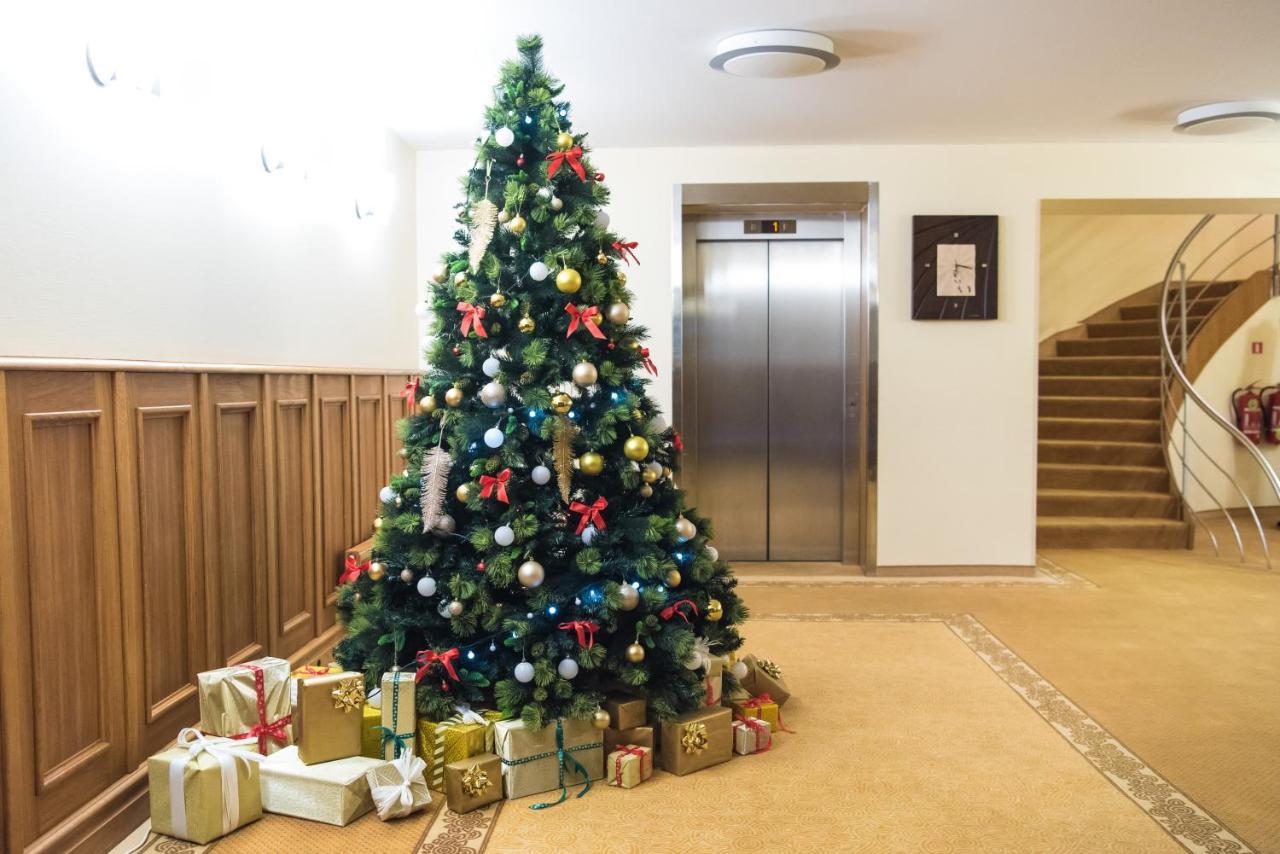 Hotel Tigra Priekuļi Exteriör bild