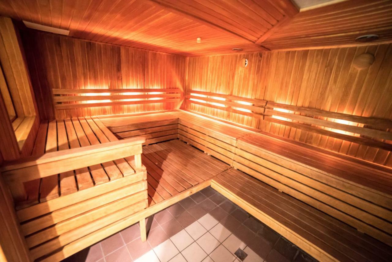 Hotel Tigra Priekuļi Exteriör bild